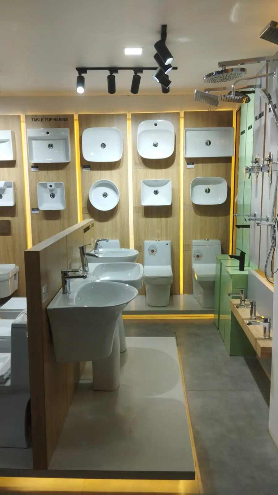 luxury bathroom fittings